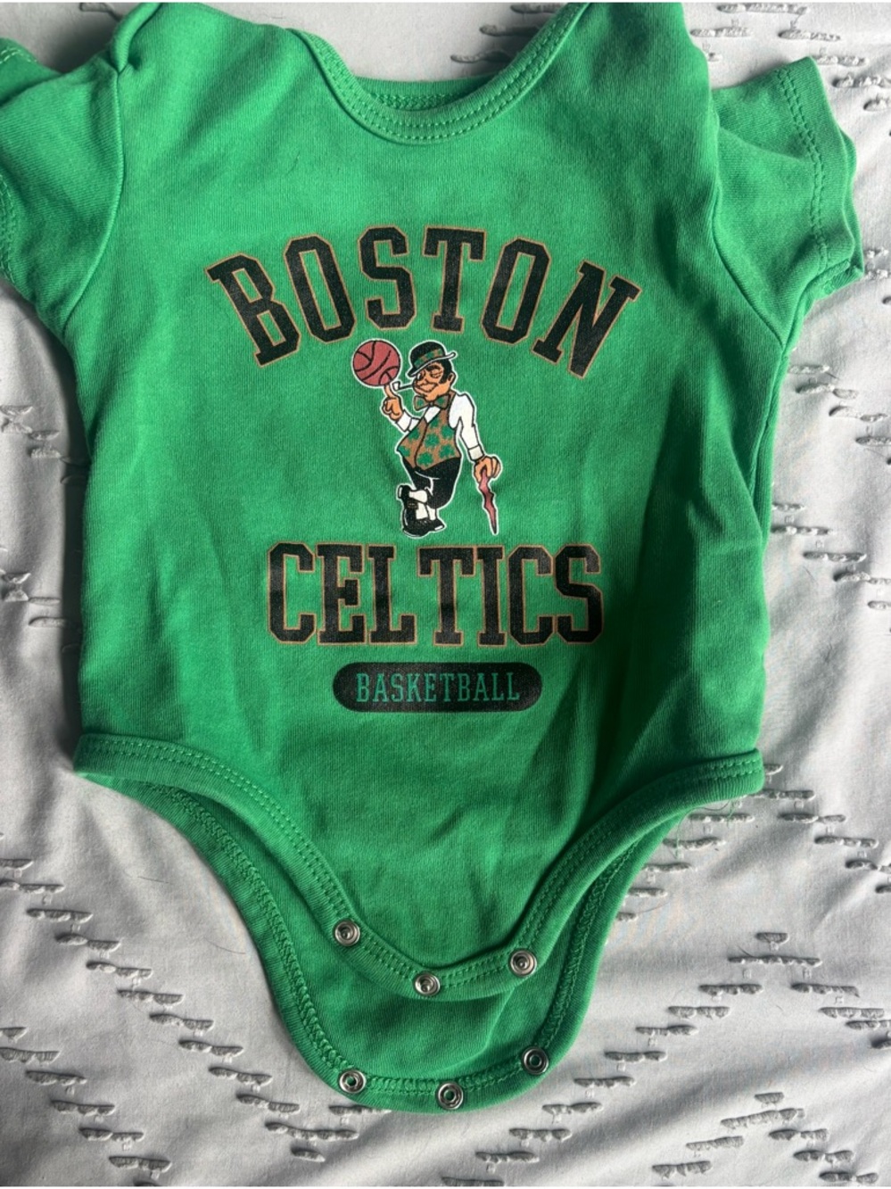 NBA Boston Celtics Green Baby One-Piece Bodysuit size 12 Months old